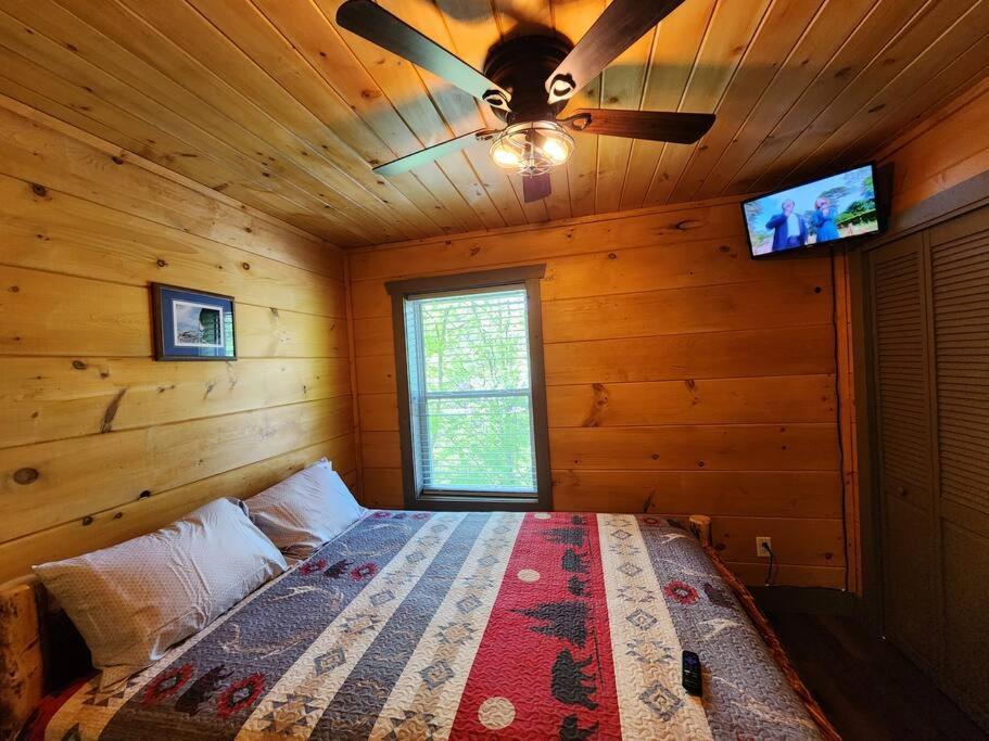 Dancing Bear Cabin- Relax & Enjoy! Sevierville Εξωτερικό φωτογραφία