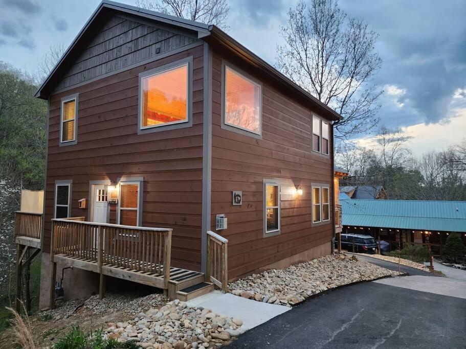 Dancing Bear Cabin- Relax & Enjoy! Sevierville Εξωτερικό φωτογραφία