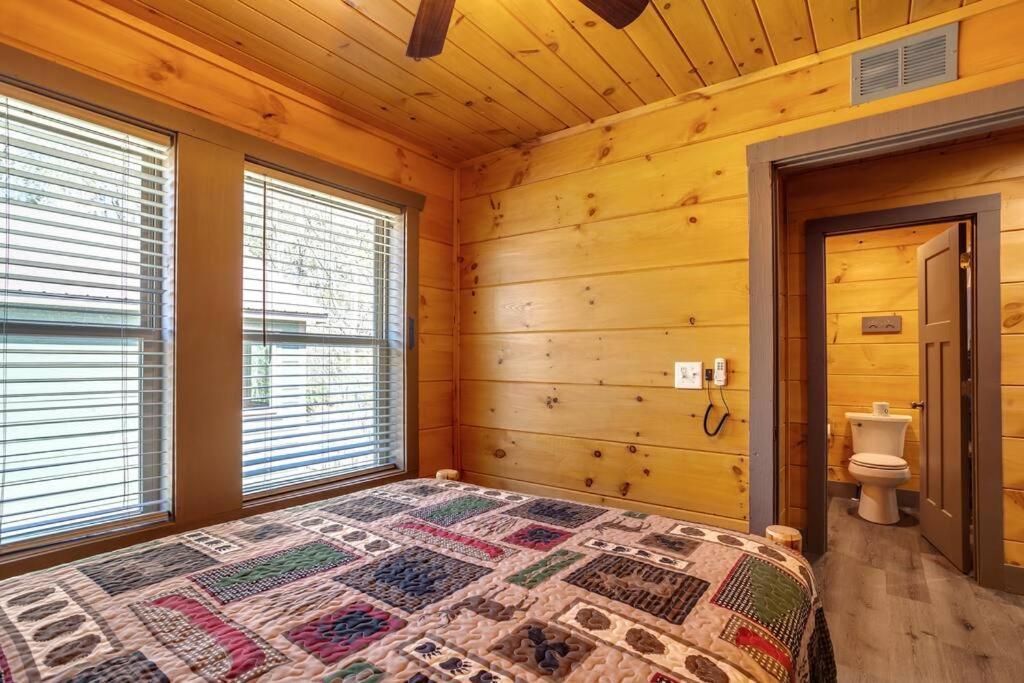 Dancing Bear Cabin- Relax & Enjoy! Sevierville Εξωτερικό φωτογραφία