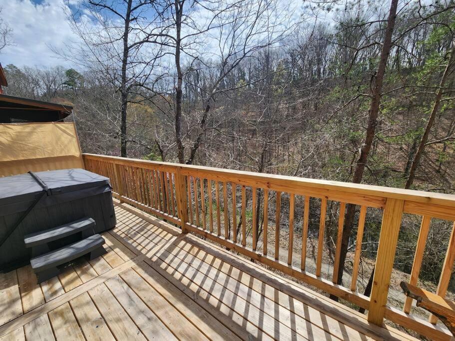 Dancing Bear Cabin- Relax & Enjoy! Sevierville Εξωτερικό φωτογραφία